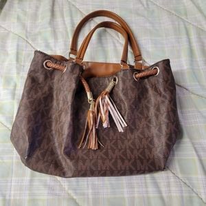Mk purse